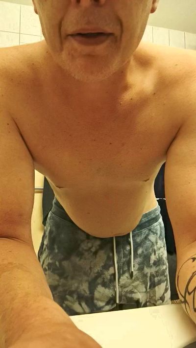 21x6cmfucking1's Profile