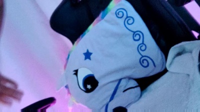 Deelunaa's Profile