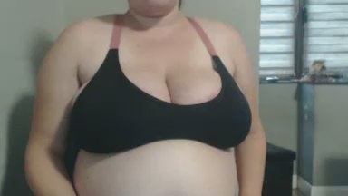 GiantBoobs4's Profile