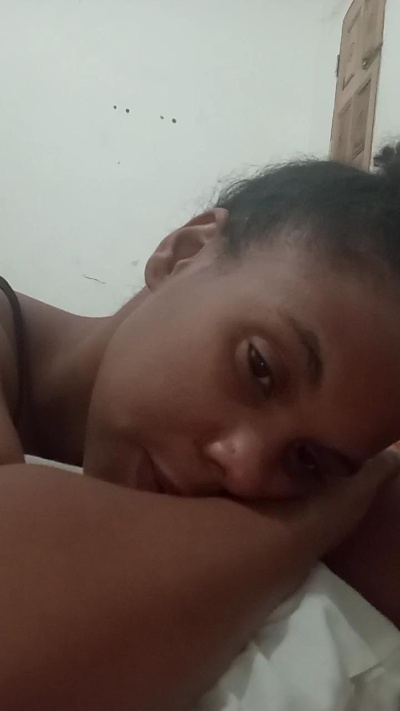 Prettahsantos's Profile