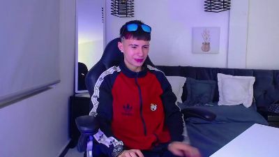 Stivarfox21's Profile