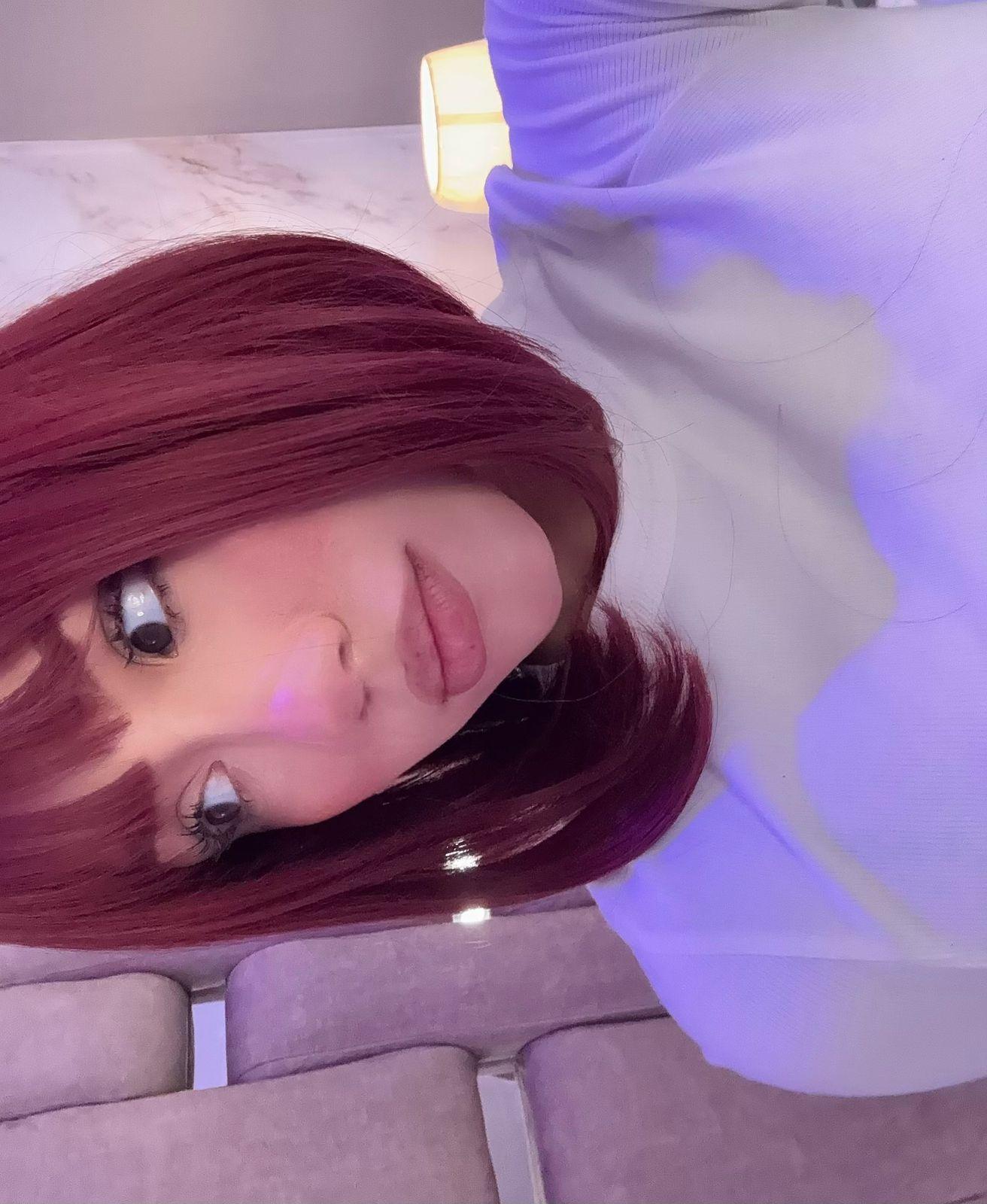 ZharaLux's Profile