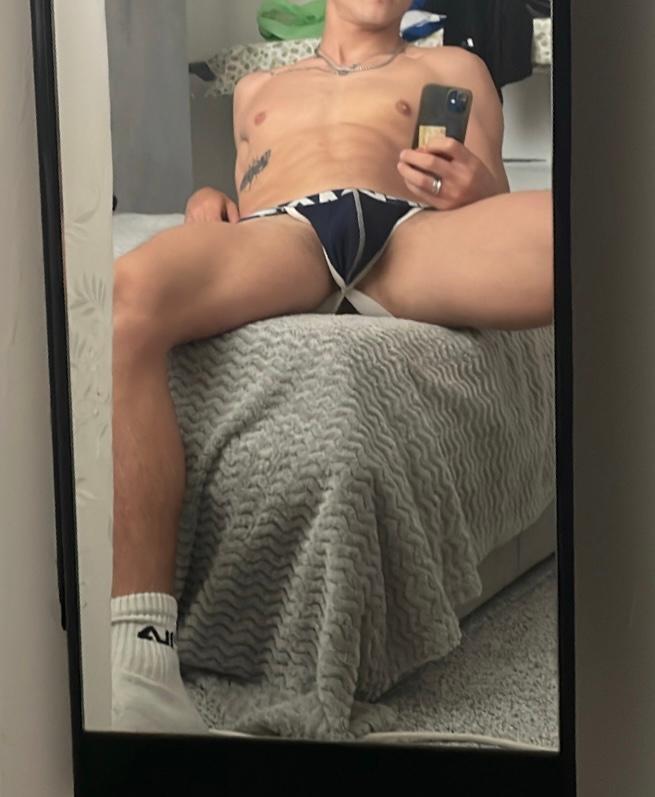 boy92hot's Profile