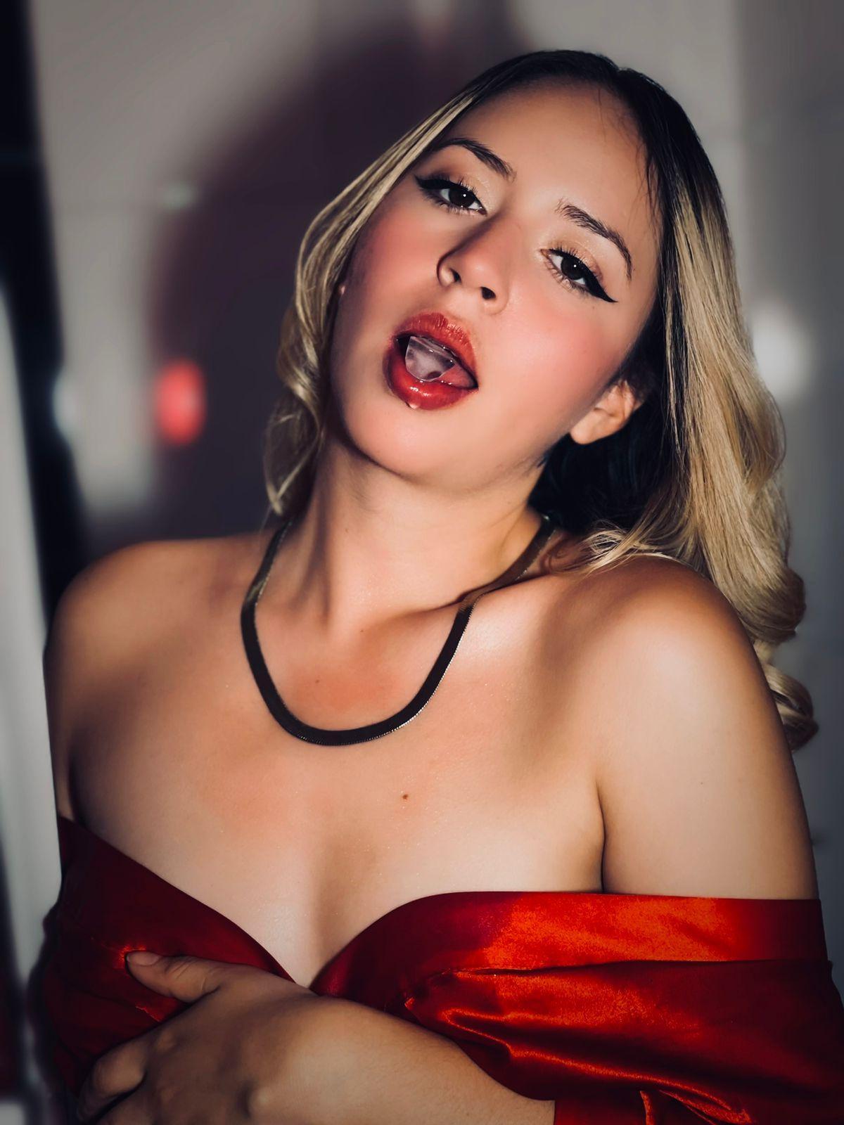 luciana_evaans Profile Image