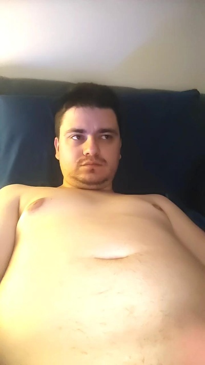 sexyguywhore18's Profile